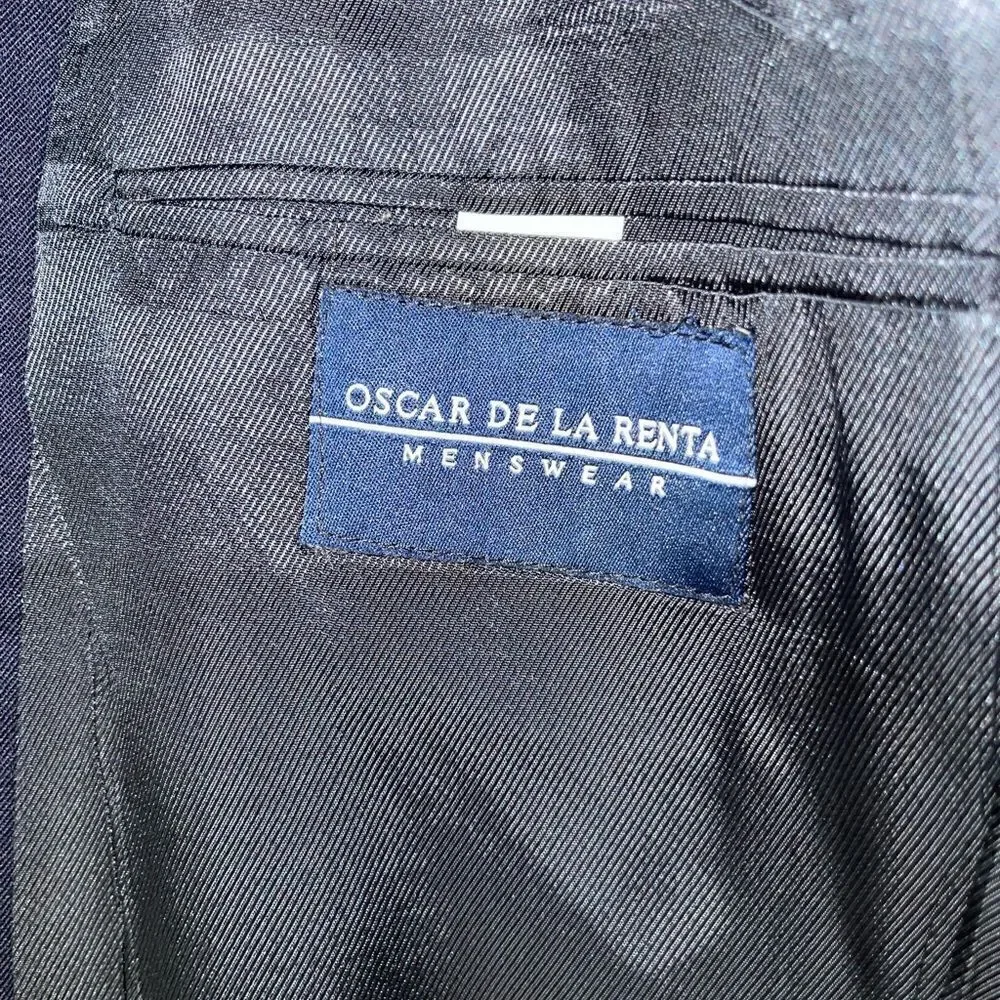 OSCAR DE LA RENTA Navy Blue Blazer Size 44R